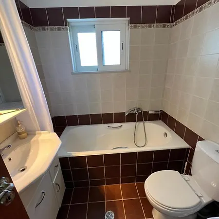 Eugene Apartment
